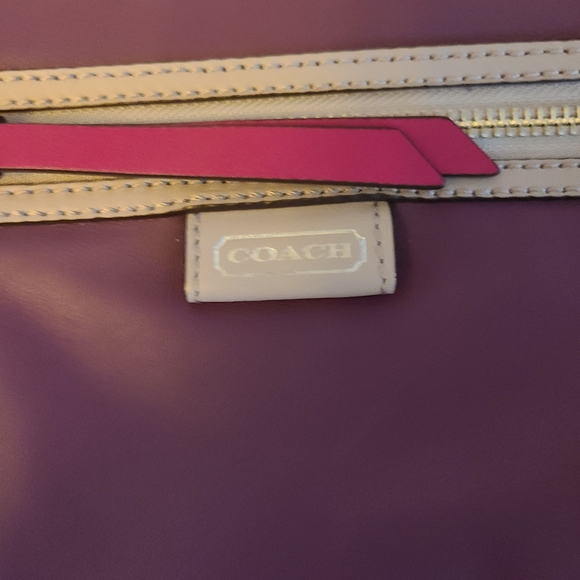 💋LIKE NEW💋Authentic Coach Handbag! - Picture 2 of 2